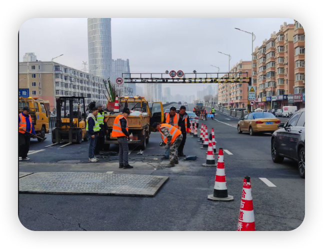 路桥道路维修施工队:城市建设的守护者